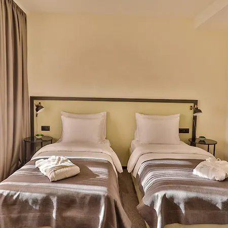 Botanica Hotel